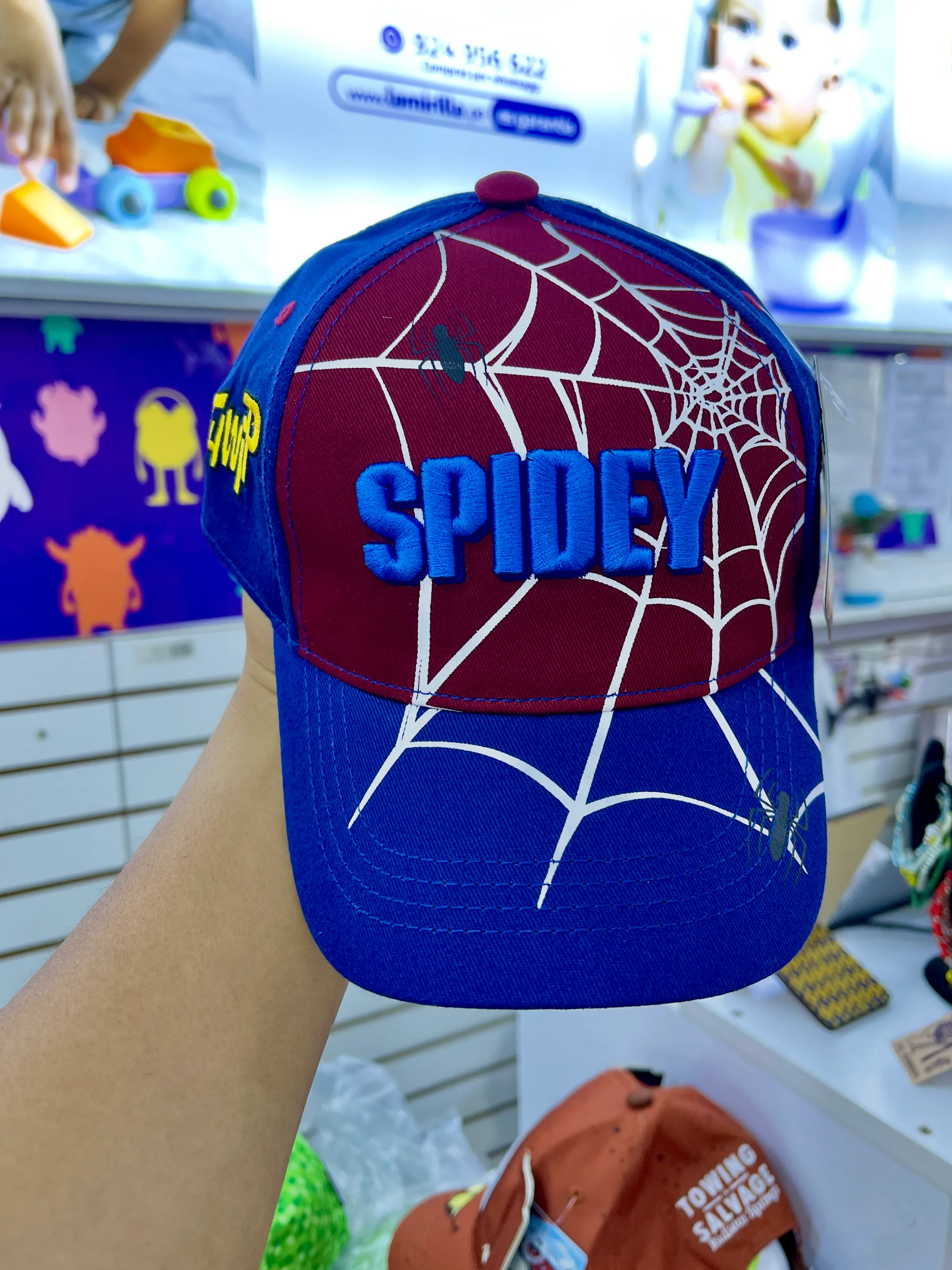 Gorra infantil Spider-Man azul con telarañas