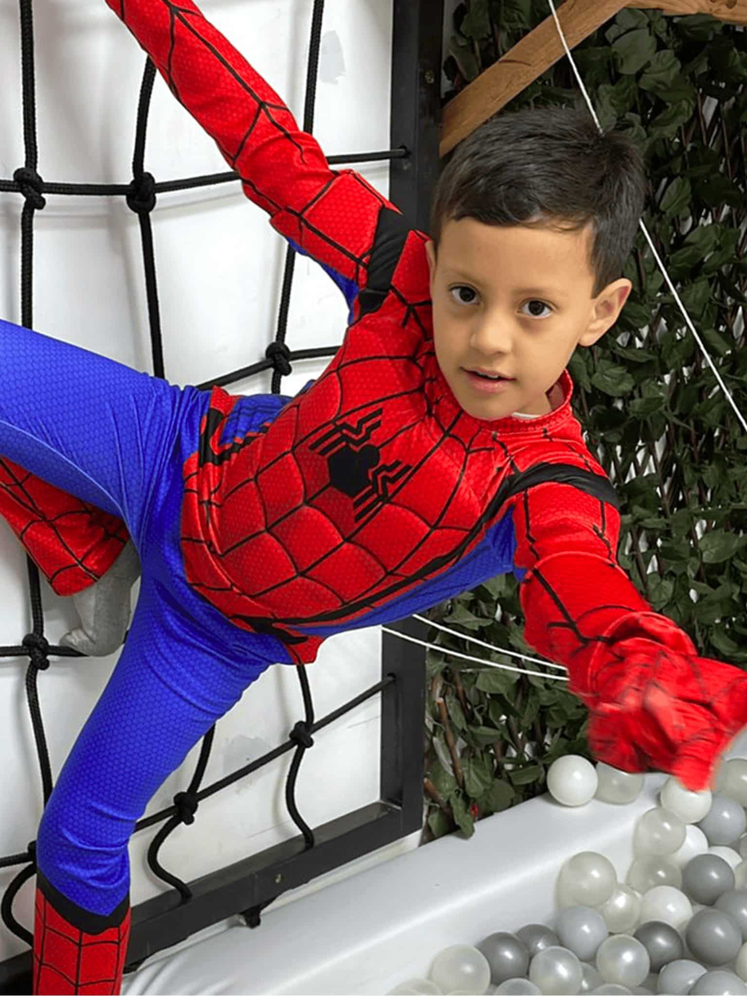 Disfraz Spiderman Clásico para niños en Halloween - foto 3 | La Mirilla Kids