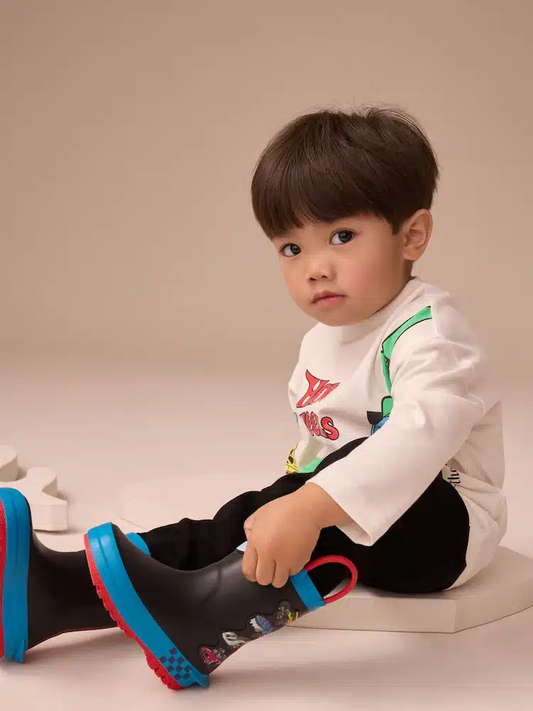 Hot Wheels Negros – Botas de Agua con Asa para Niños | Edición Limitada en Importados Europa & UK | La Mirilla Kids