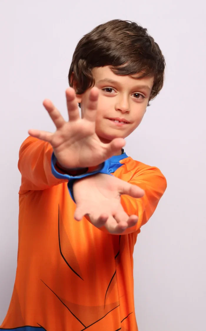 Disfraz Goku para niños naranja con detalles azules