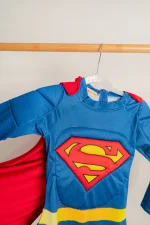 Disfraz Superman para niños con capa roja