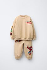 Conjunto Marvel beige para niños