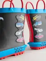 Hot Wheels Negros – Botas de Agua con Asa para Niños | Edición Limitada - Imagen 5