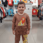Conjunto Rey León Color Ladrillo para Niños – Ropa Infantil Divertida y Cómoda