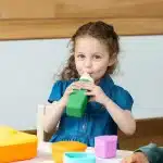 OmieBottle Botella de Agua para Lonchera - Verde - Imagen 3