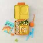 OmiePod Set de Cubiertos con Estuche de Silicona - Anaranjado/Celeste - Imagen 3