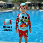 Ropa de Baño Mickey 2 Piezas con Protección UV50+ - Incluye Gorro