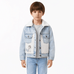 Casaca Jean Toy Story color hielo para niño con forro tipo carnerito y bordado frontal.