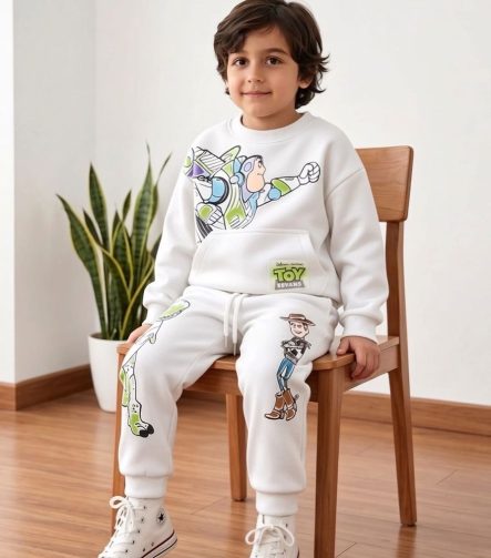 Conjunto Toy Story Blanco de algodón perchado para niño con estampado de Buzz Lightyear y Woody.